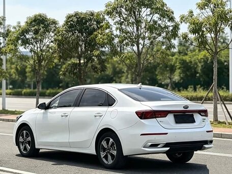 2020 Kia K3 II (China Market), белый, 1390000 рублей, вид 4