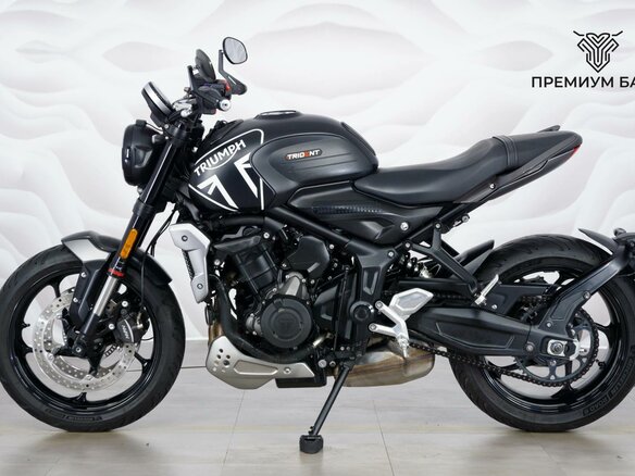 2021 Triumph Trident 660, чёрный, 690000 рублей - вид 1