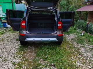 2015 Skoda Yeti I Рестайлинг, коричневый, 1350000 рублей, вид 4
