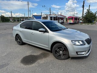 2014 Skoda Octavia III (A7), серебристый, 1050000 рублей, вид 3