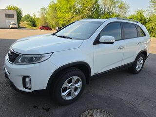 2014 Kia Sorento II Рестайлинг, белый, 1850000 рублей, вид 1