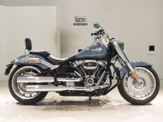 2024 Harley-Davidson Fat Boy, серый, 1810000 рублей, вид 2