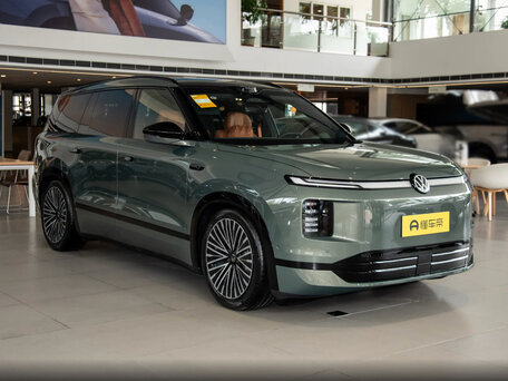 2026 Volkswagen ID.Era 9X 65.2 kWh, зелёный, 9200000 рублей, вид 5