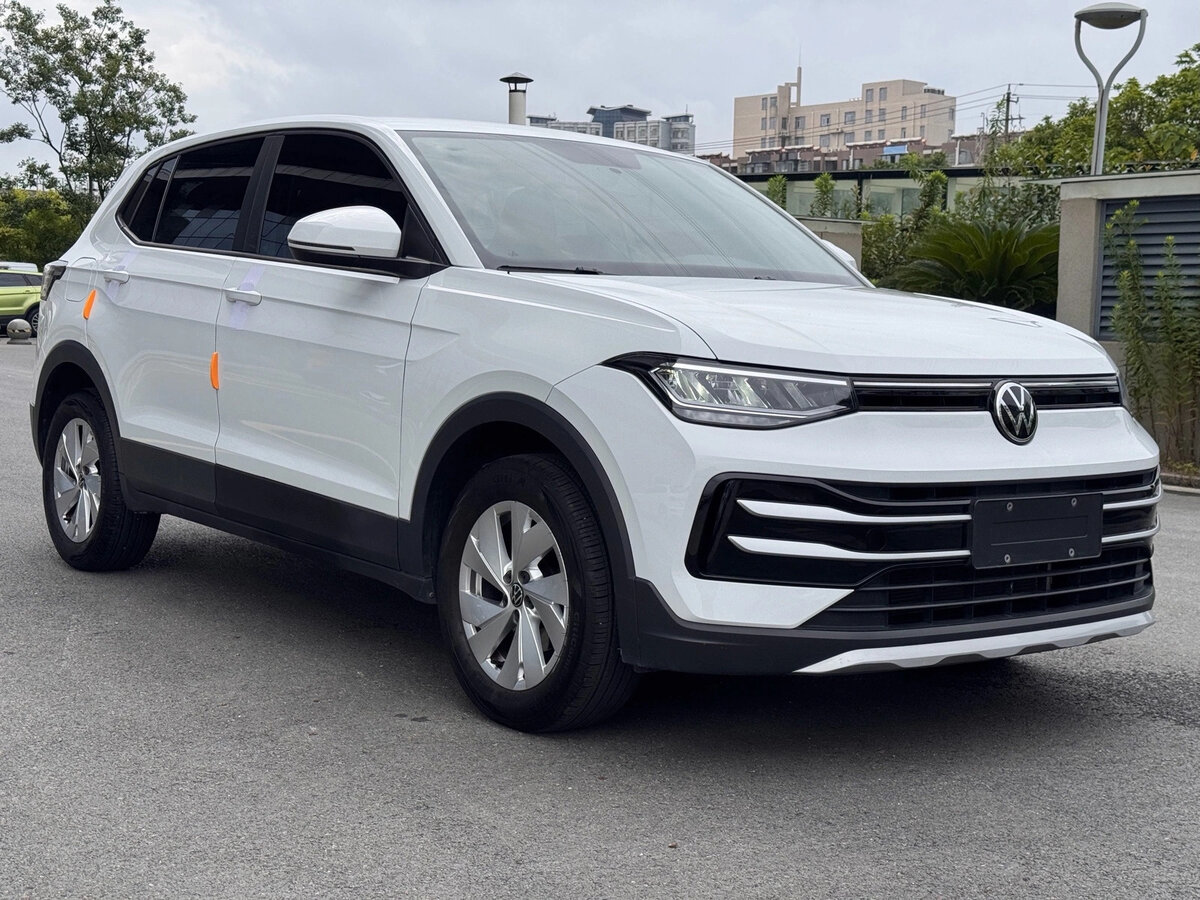 Открыть фотографии: Volkswagen Tharu XR