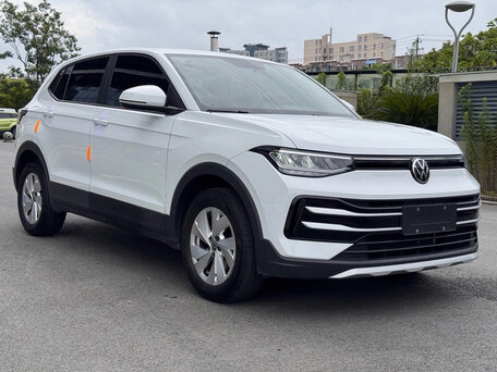 Volkswagen Tharu XR
