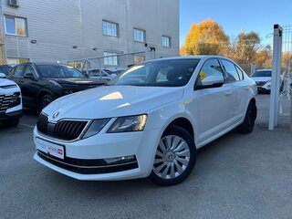 2019 Skoda Octavia III (A7) Рестайлинг, белый, 1711500 рублей, вид 5