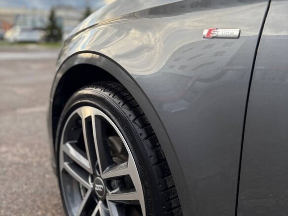 2020 Audi A3 III (8V) Рестайлинг, серый, 1800000 рублей - вид 13