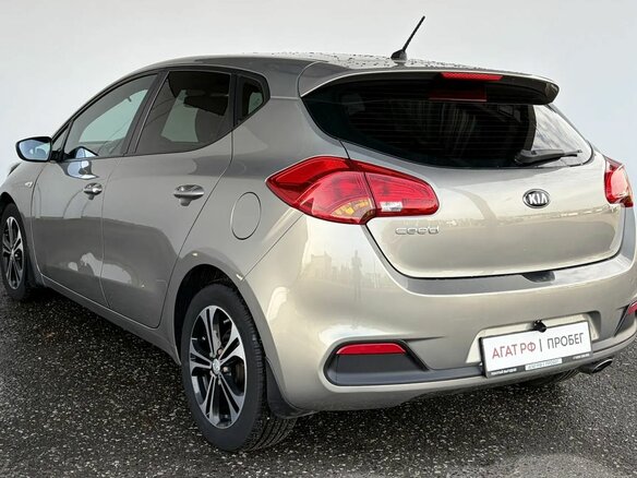 2015 Kia Ceed II, бежевый, 925000 рублей - вид 6
