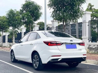 2023 Ford Escort VI Рестайлинг 2, белый, 1200007 рублей, вид 3