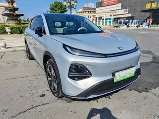 2026 Changan Qiyuan Q05 51.9 kWh II, серебристый, 1971099 рублей, вид 3