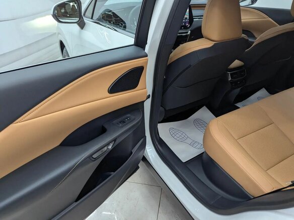 2026 Lexus RX 300 V, белый, 8499000 рублей - вид 18