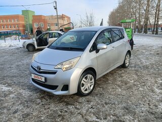 2012 Toyota Ractis II, серый, 1320000 рублей, вид 1