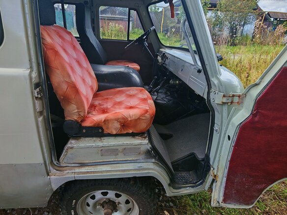 2005 УАЗ 3909, серебристый, 350000 рублей - вид 4