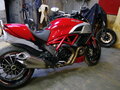 2011 Ducati Diavel, красный - вид 7