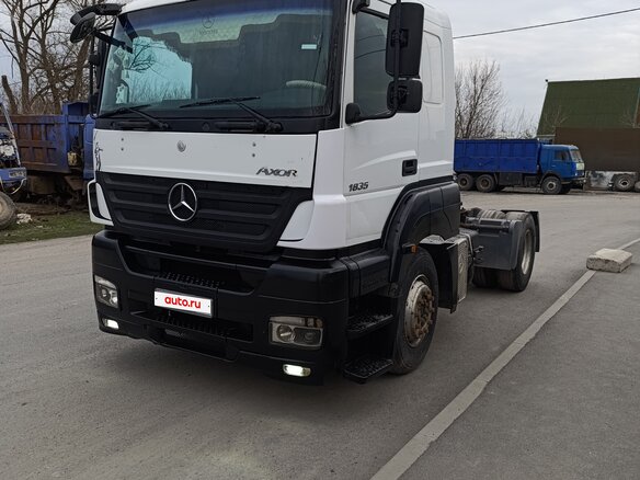 2011 Mercedes-Benz Axor, белый, 2150000 рублей - вид 1