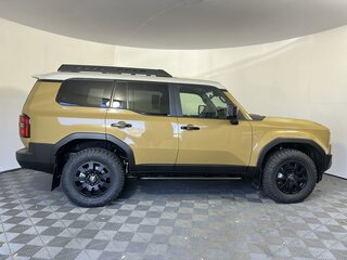 2025 Toyota Land Cruiser Prado 250 Series, золотистый, 12820625 рублей, вид 4