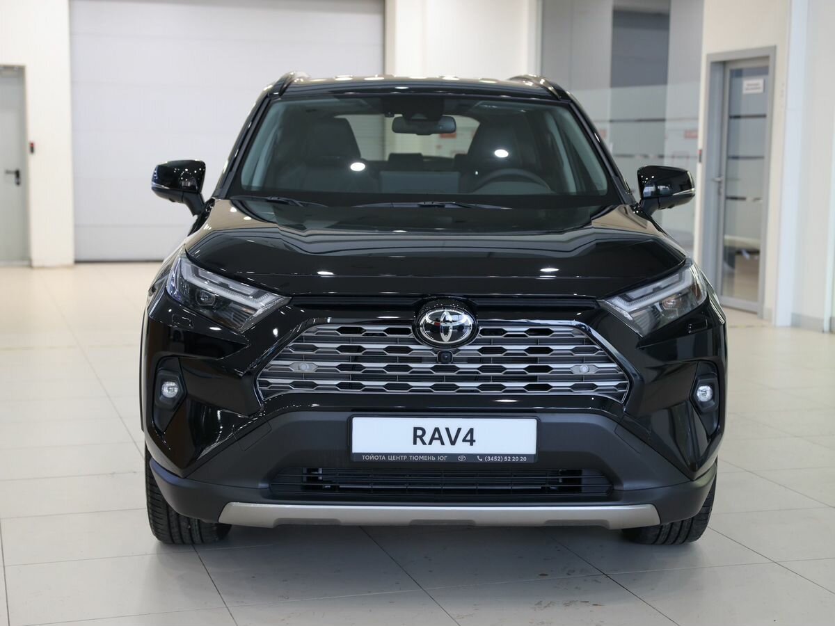 Открыть фотографии: Toyota RAV4 V (XA50)