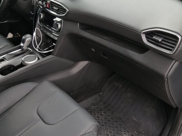 2018 Hyundai Santa Fe IV, серебристый - вид 6