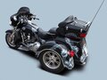 2011 Harley-Davidson CVO Tri Glide, чёрный, 3000000 рублей - вид 5