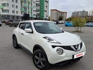 2015 Nissan Juke I Рестайлинг, белый, 1520000 рублей, вид 2