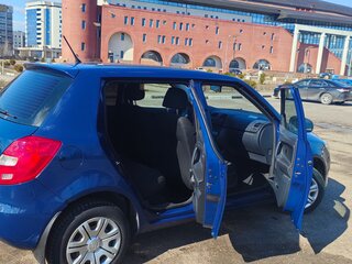 2014 Skoda Fabia II Рестайлинг, синий, 650000 рублей, вид 4