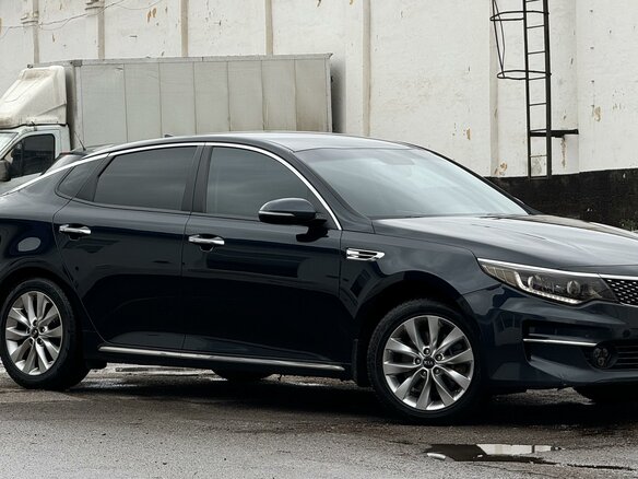 2017 Kia Optima IV, синий, 1690000 рублей - вид 1