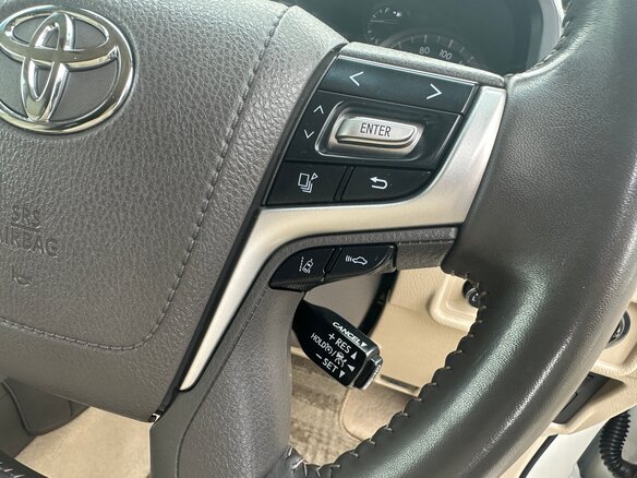 2021 Toyota Land Cruiser Prado 150 Series Рестайлинг 3, белый, 5700000 рублей - вид 18