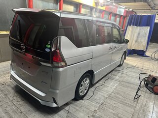 2017 Nissan Serena S-Hybrid V (C27), серебристый, 1999000 рублей, вид 5