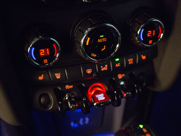 2016 Mini Hatch Cooper S III (F55/F56), голубой - вид 10