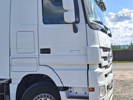 2011 Mercedes-Benz Actros, белый, 4300000 рублей, вид 4