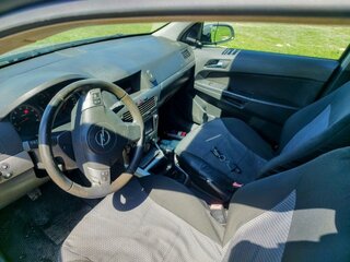 2004 Opel Astra H, серый, 410000 рублей, вид 1