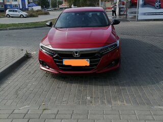2020 Honda Accord X Рестайлинг, красный, 2100000 рублей, вид 1