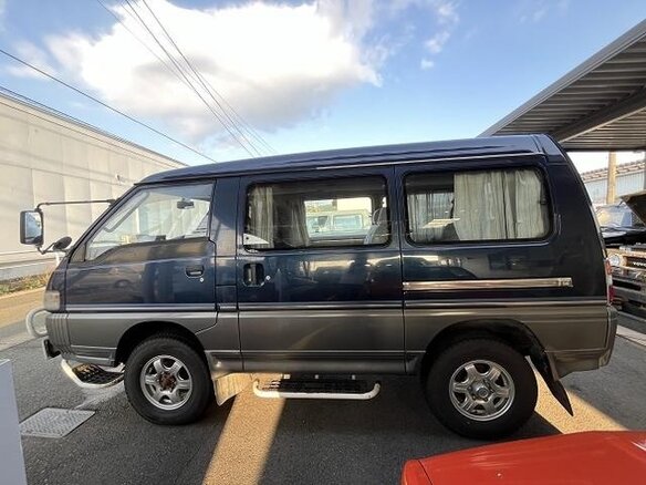 1997 Mitsubishi Delica III, синий - вид 2