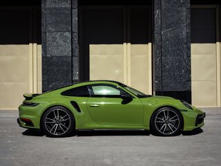 2020 Porsche 911 Turbo S VIII (992), зелёный, 25700000 рублей, вид 4
