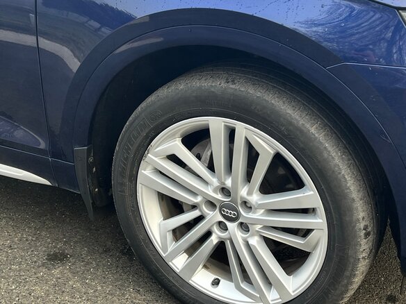 2019 Audi Q5 45 TFSI II (FY), синий, 2800000 рублей - вид 19