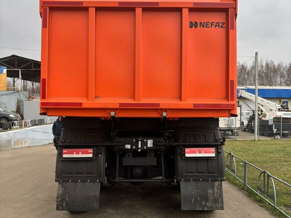 2024 КамАЗ 65222, оранжевый, 8500000 рублей - вид 2