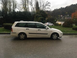 2003 Ford Focus I Рестайлинг, белый, 500000 рублей, вид 3