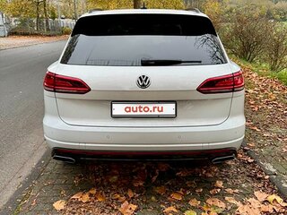 2019 Volkswagen Touareg III, белый, 8200000 рублей, вид 5