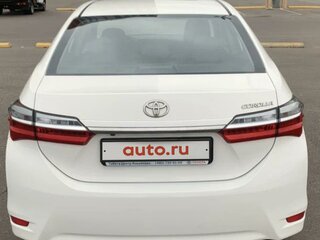 2016 Toyota Corolla XI (E160, E170, E180) Рестайлинг 1, белый, 1800000 рублей, вид 4