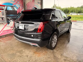 2022 Cadillac XT5 I Рестайлинг, чёрный, 4000000 рублей, вид 5