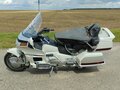 1990 Honda GL 1500 Gold Wing, белый, 377404 рублей