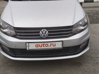 2018 Volkswagen Polo V Рестайлинг, серебристый, 1200000 рублей, вид 1