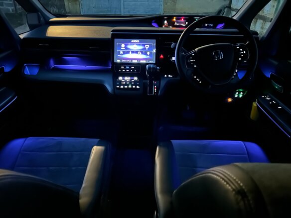 2020 Honda Stepwgn Spada V Рестайлинг, чёрный - вид 16