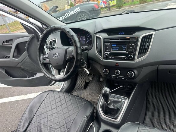 2018 Hyundai Creta I, белый, 1550000 рублей - вид 10