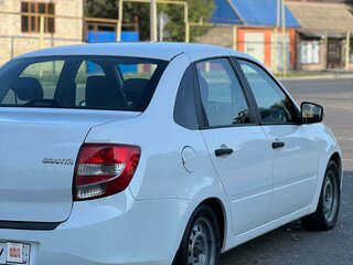 2017 Lada (ВАЗ) Granta I, белый, 675000 рублей, вид 3