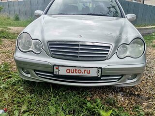 2006 Mercedes-Benz C-Класс 200 II (W203) Рестайлинг, серебристый, 750000 рублей, вид 2