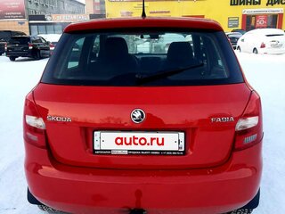 2013 Skoda Fabia II Рестайлинг, красный, 300000 рублей, вид 2