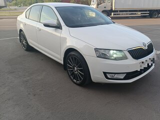2014 Skoda Octavia III (A7), белый, 1300000 рублей, вид 3