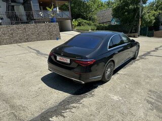 2020 Mercedes-Benz S-Класс 450 Long 4MATIC VII (W223), чёрный, 10750000 рублей, вид 3