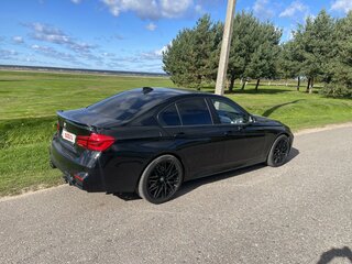 2018 BMW 3 серии 320i xDrive VI (F3x) Рестайлинг, чёрный, 2650000 рублей, вид 5